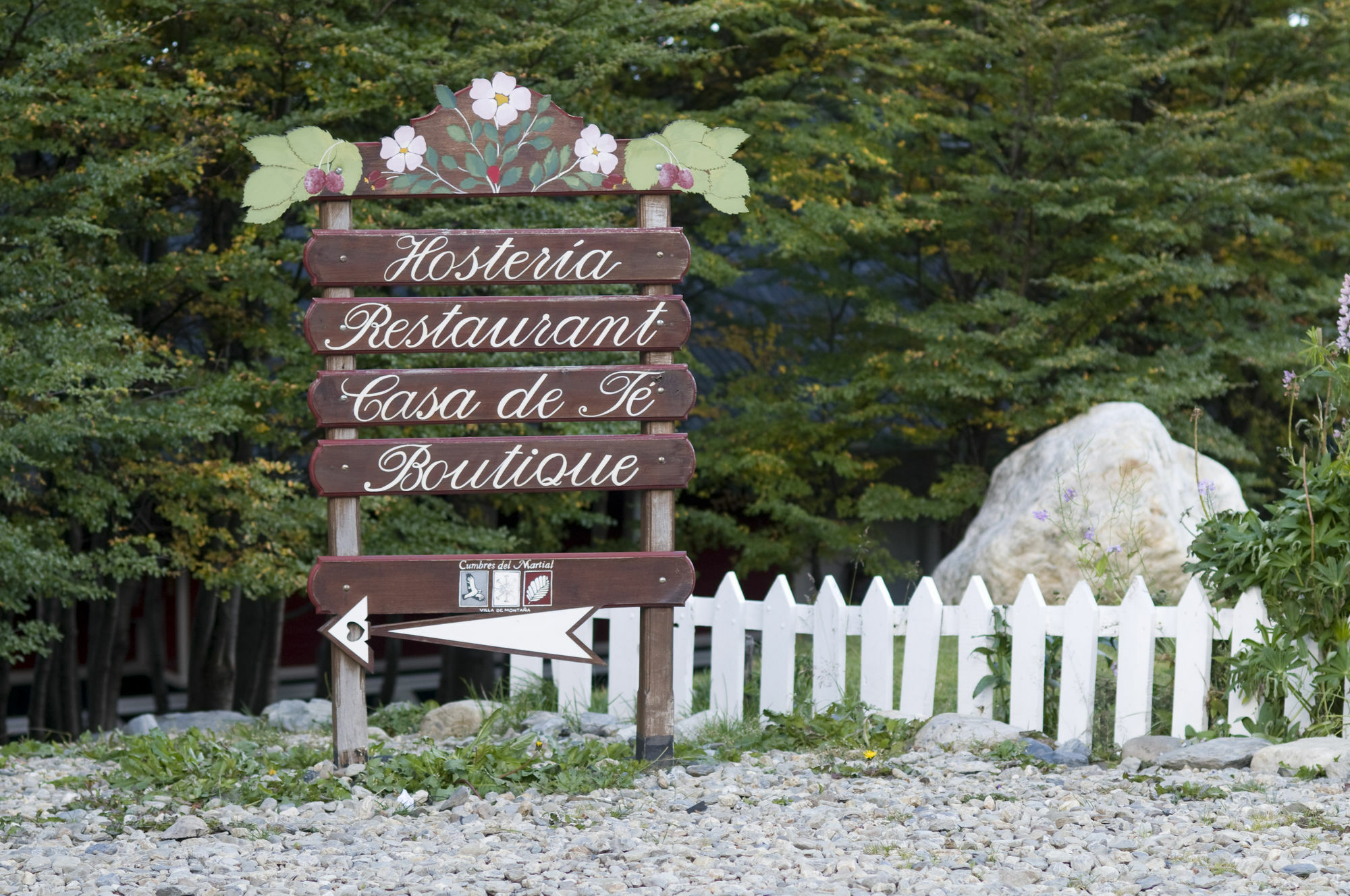 Cumbres Del Martial Hotel Ushuaia Exterior photo